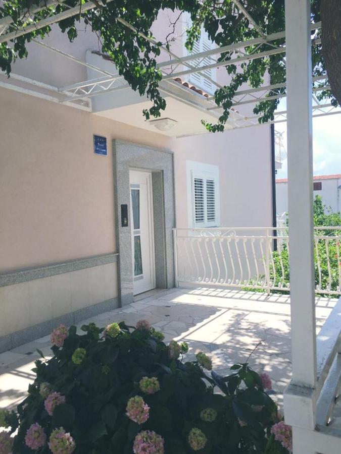 Apartments Mm Подстрана Экстерьер фото